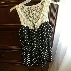 Black & beige top/tank/blouse